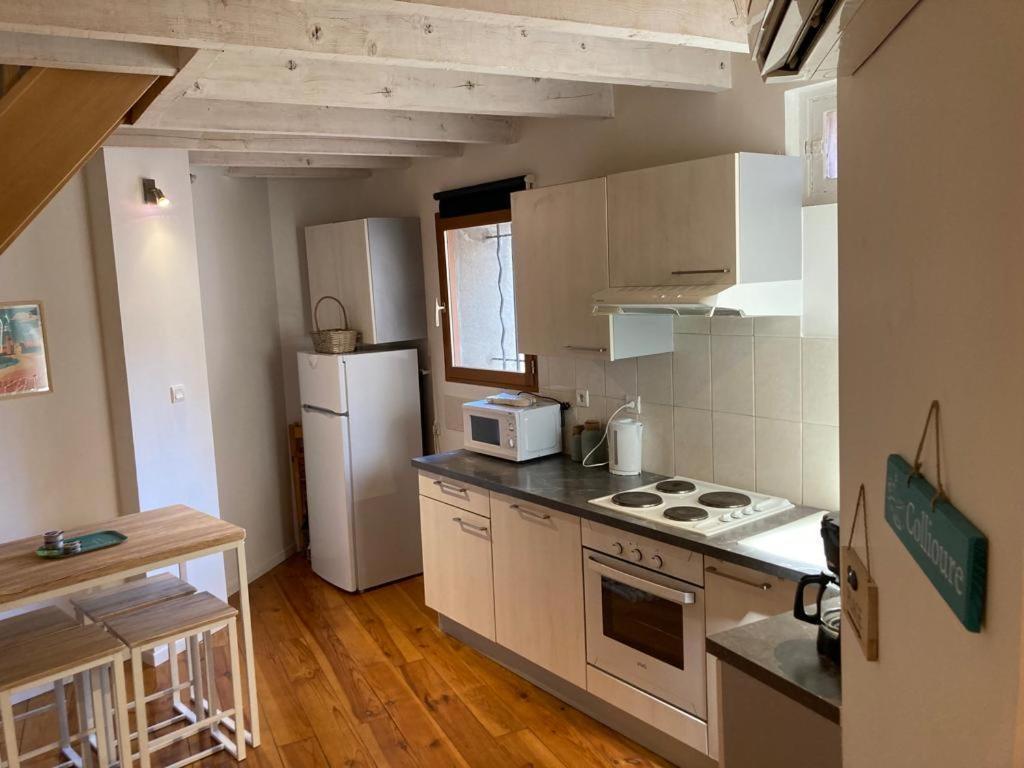 Appartement De Charme Centre Колюр Екстериор снимка